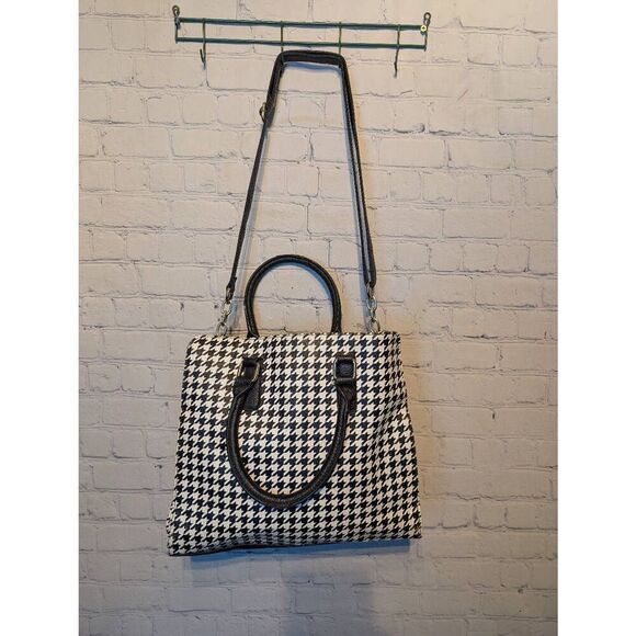Houndstooth print vegan leather shoulder bag - Picture 2 of 8